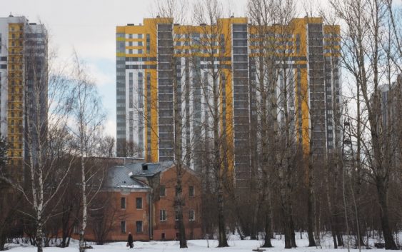 Малоэтажка или небоскребы. На каком этаже хотят жить петербуржцы