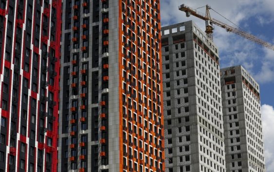 Премиальные новостройки столицы подорожали на 10% из-за кризиса