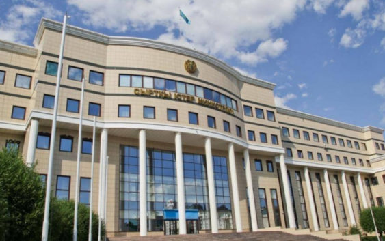 Казахстан вводит «золотую визу» для инвесторов