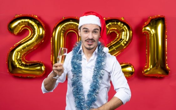 Лучшие сериалы декабря 2020 года для просмотра