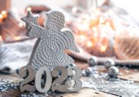 Лучшие сериалы 2020 года которые стоит посмотреть Лучшие сериалы 2020 года которые стоит посмотреть