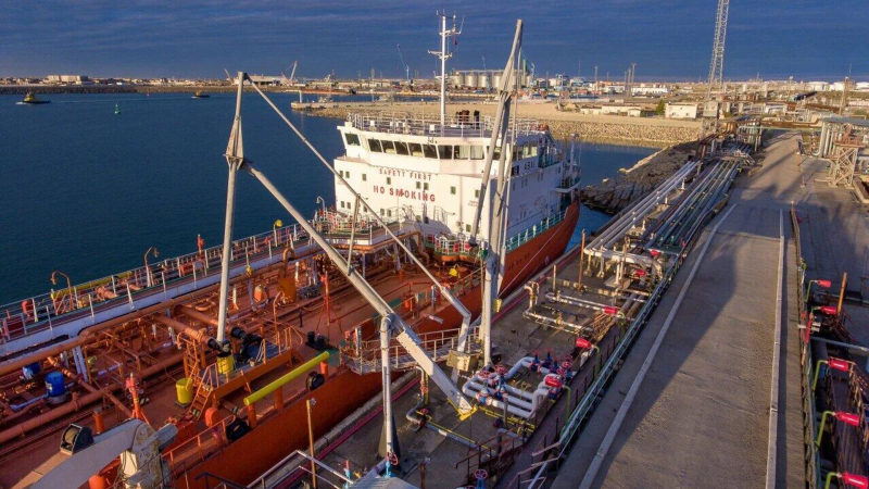 Казахстан и Венгрия договорились о поставках нефти и совместных проектах в энергетике