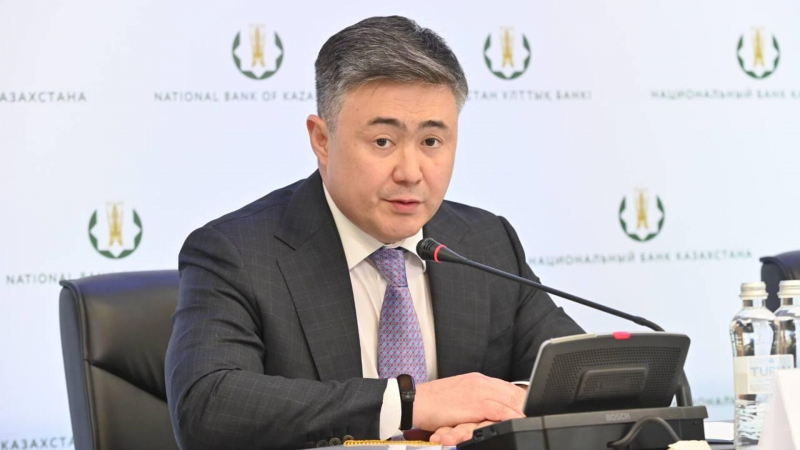 Почему курс тенге под давлением, разъяснил глава Нацбанка Казахстана